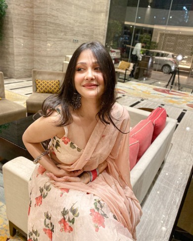 model Call Girls in Noida